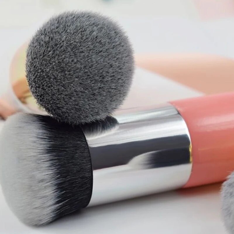 Large Small Fat Pier Brush, Foundation Make-Up Brush Bb, Cream Mushroom Brush, No Mark No Powder Foundation Brush