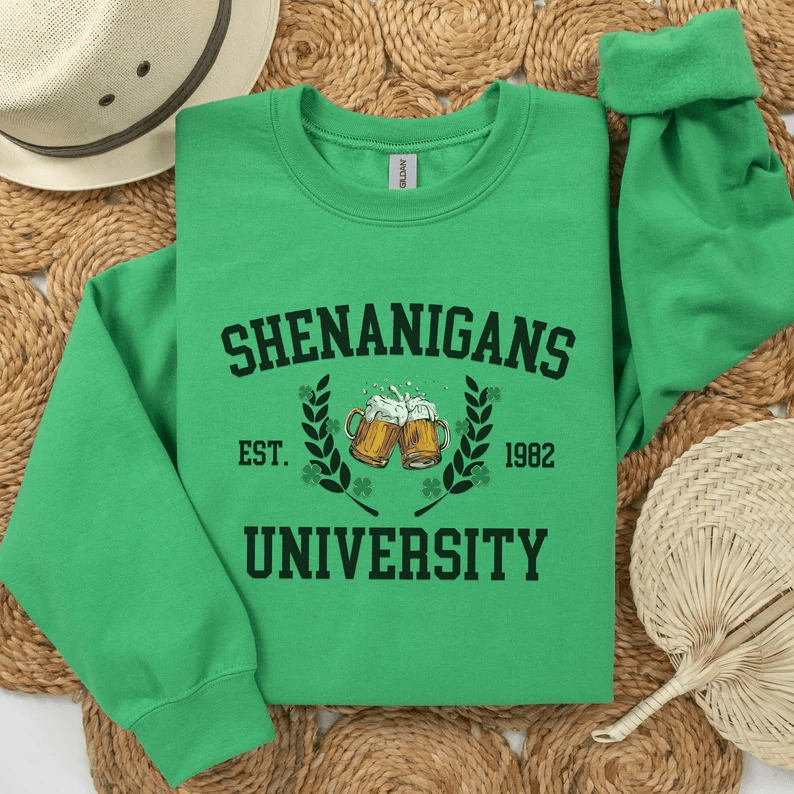 St Patricks Day Sweatshirt for Women Lucky Irish Shamrock Crewneck Pullover