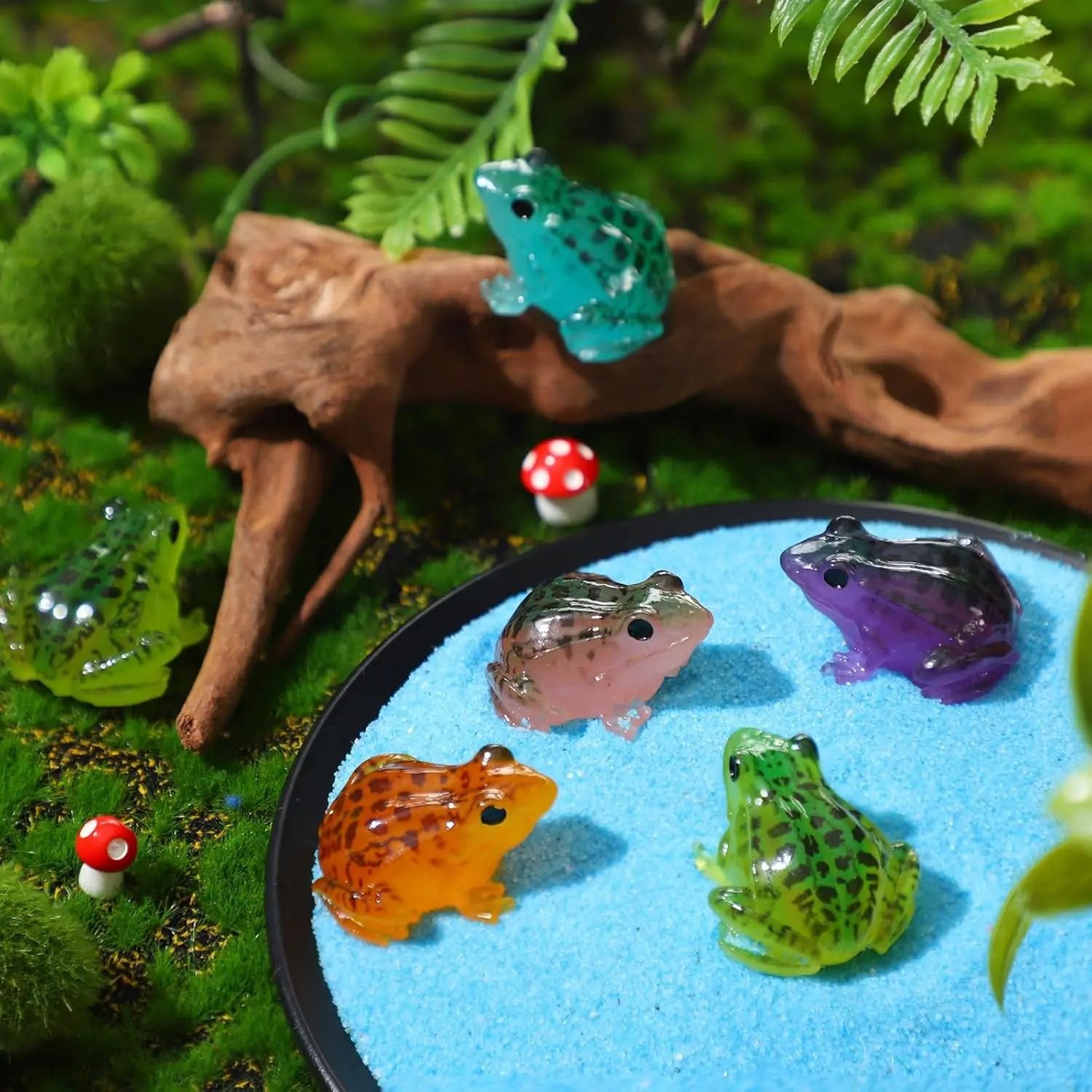 Luminous Miniature Frogs | Glow-in-the-Dark Mini Resin Garden Decor