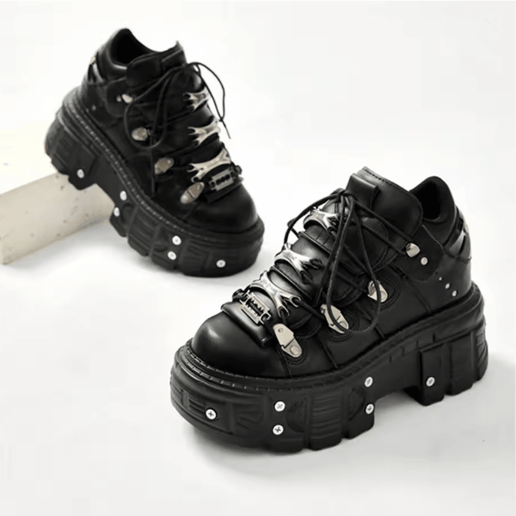 Punk Style Platform Ankle Boots with Metal Decor and Lace Up Design