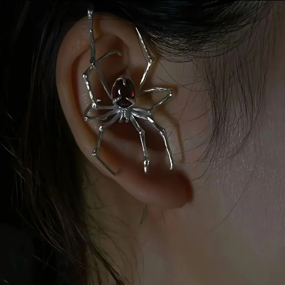Gothic Dark Spider Crawl Pendants and Edgy Punk Aesthetic Jewelry Hardware