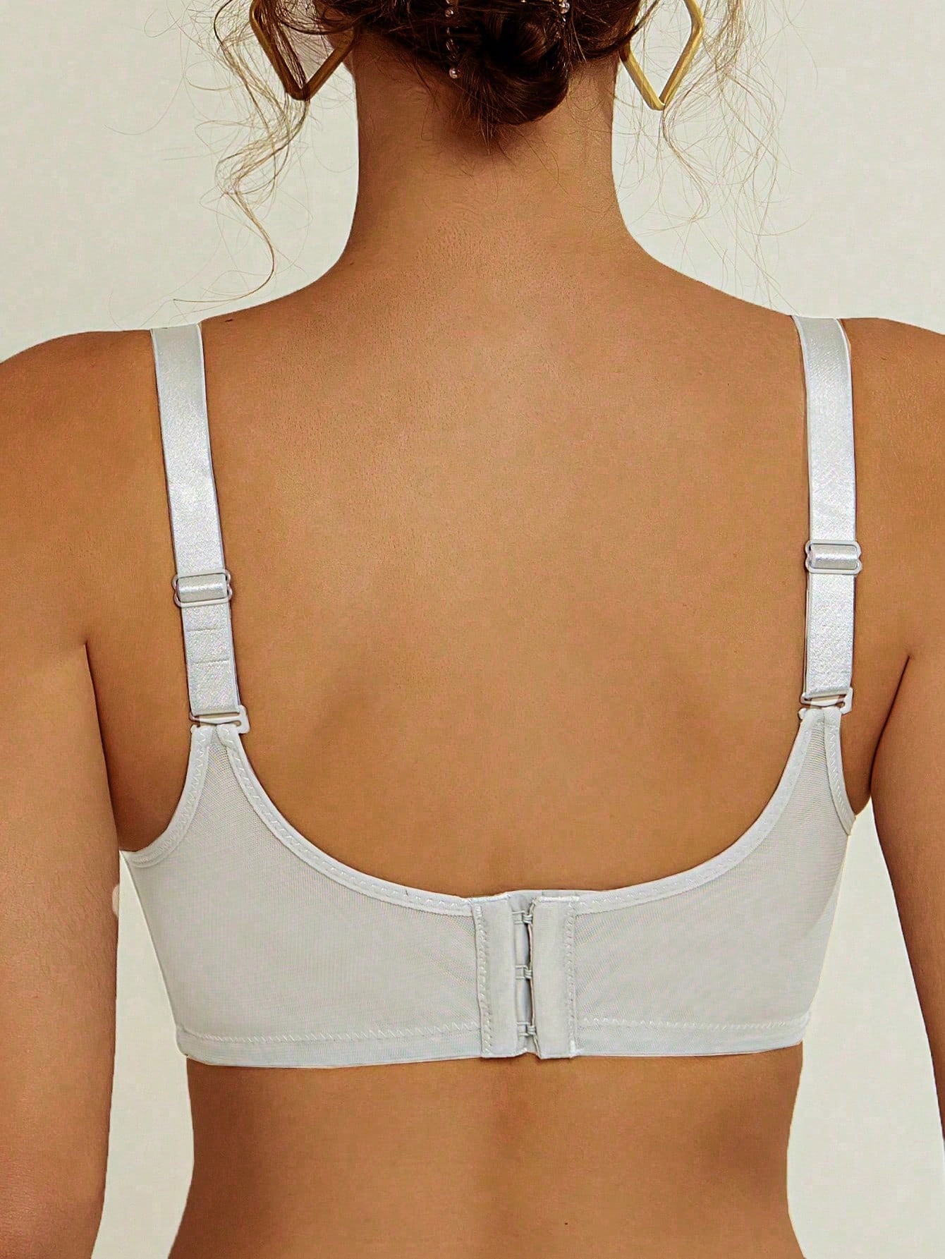 Ultra-Thin Design Sports Bra for Women, Full Cup Shockproof & Anti-Sagging for Running, Seamless Gathering Support