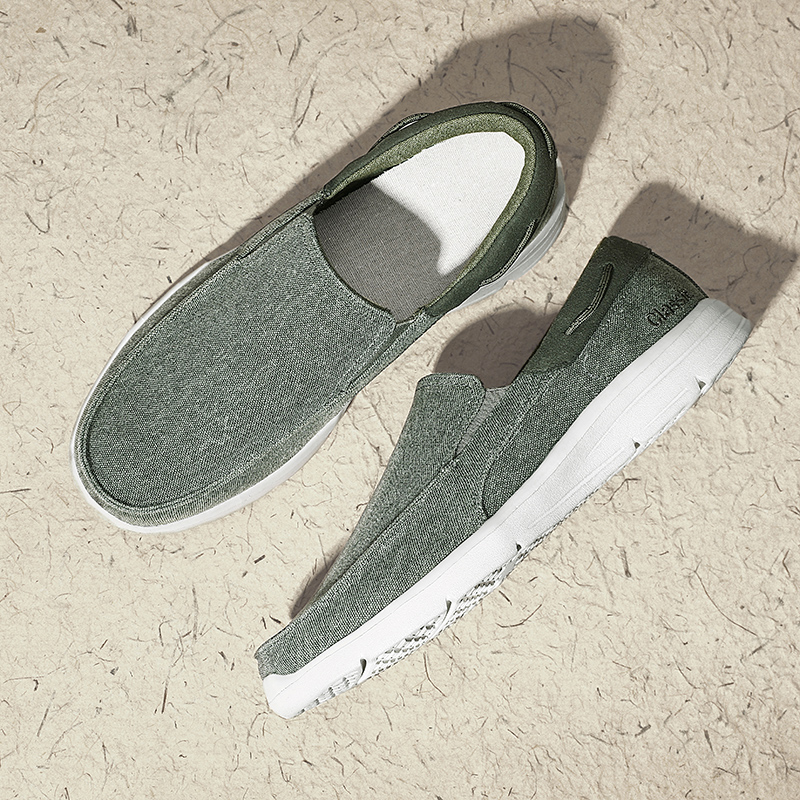 Fashion Casual Men Shoes Lightweight Breathable Canvas Slip On Loafers Driving Sneakers Summer Shoes