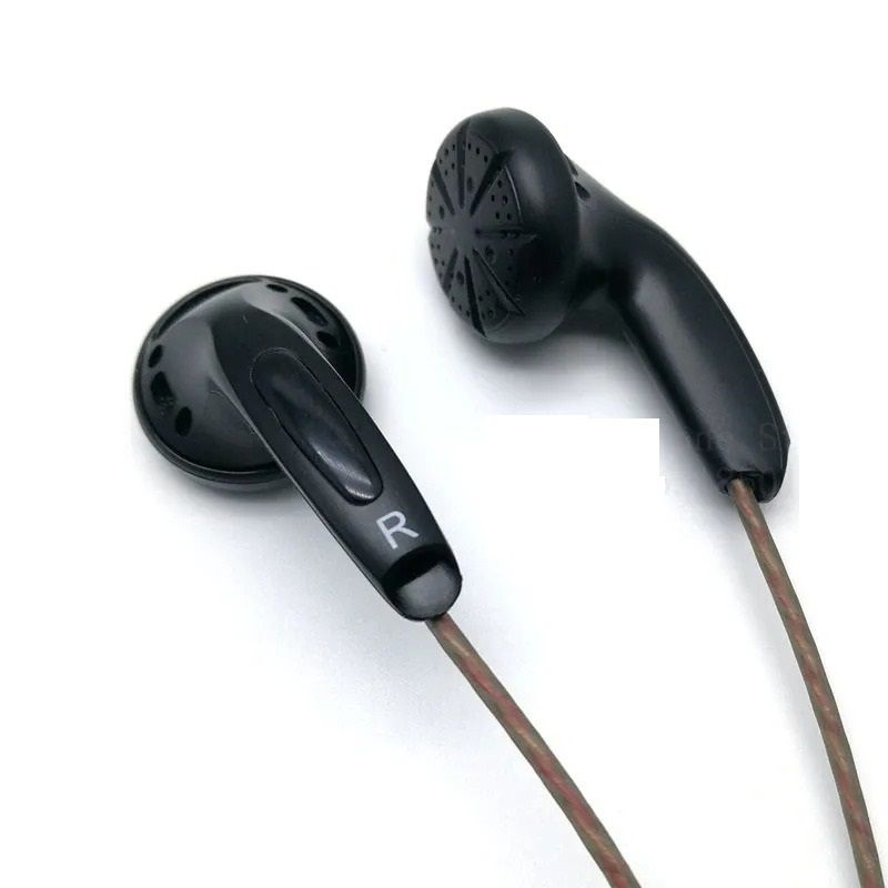 HiFi In Ear Earphones with 15mm Driver and L Shaped Cable