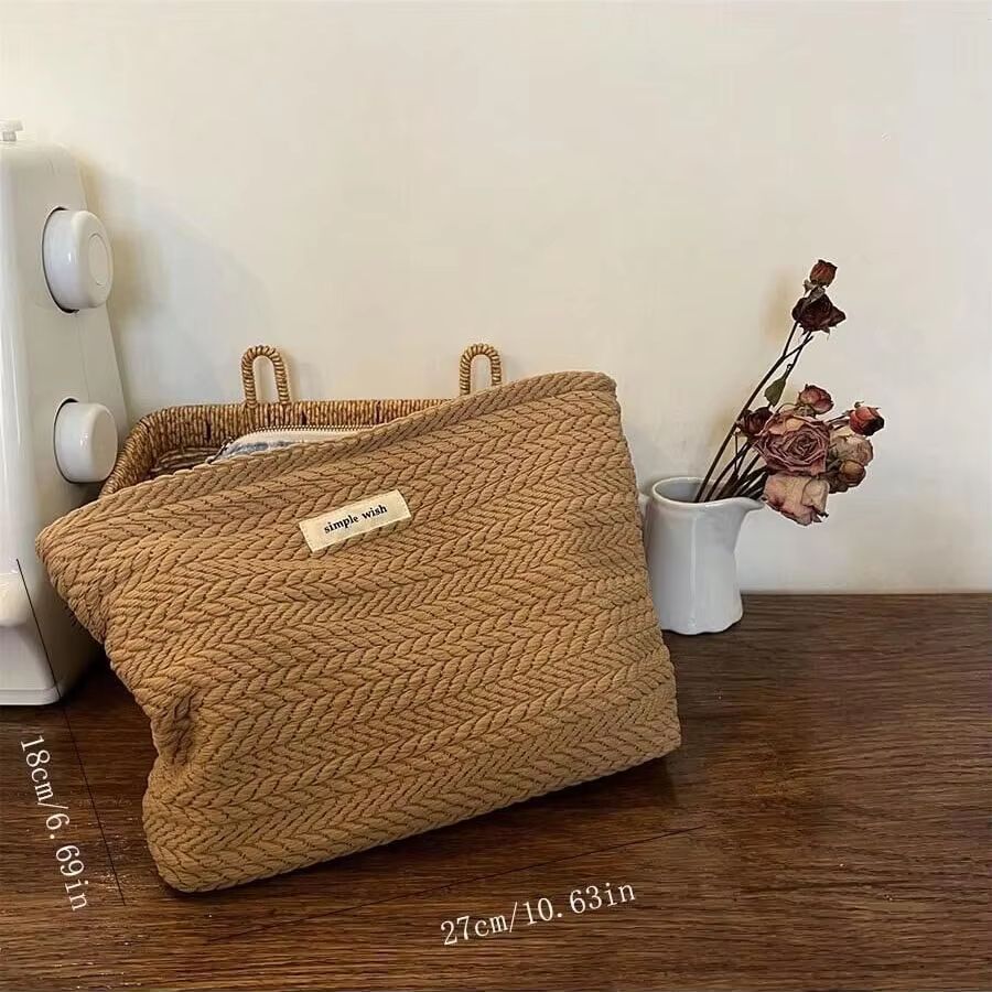 Artistic Handwoven Cotton Makeup Bag Crochet Cosmetic Pouch with Zipper