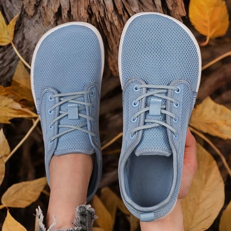 Wide Toe Men Shoes Breathable Knitted Mesh Soft Sole Casual Walking Shoes