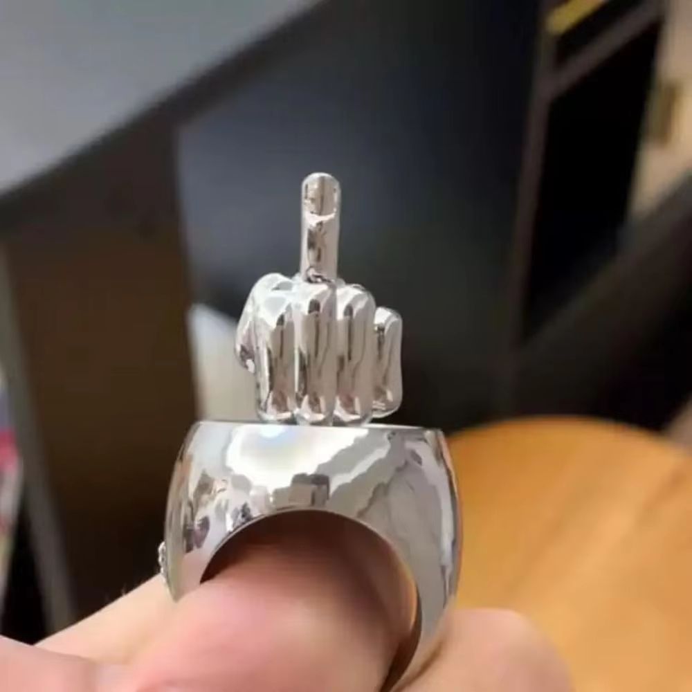 SpinFreak Prank Finger Spinner Ring – Retro Pop-Up & Stress Relief Ring