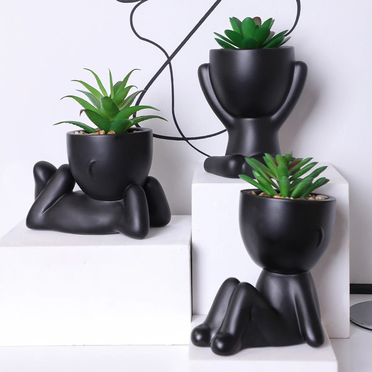 Cartoon Pot Artificial Aloe Set – High-Performance 3-Piece Black PE Succulent Collection & Home Decoration