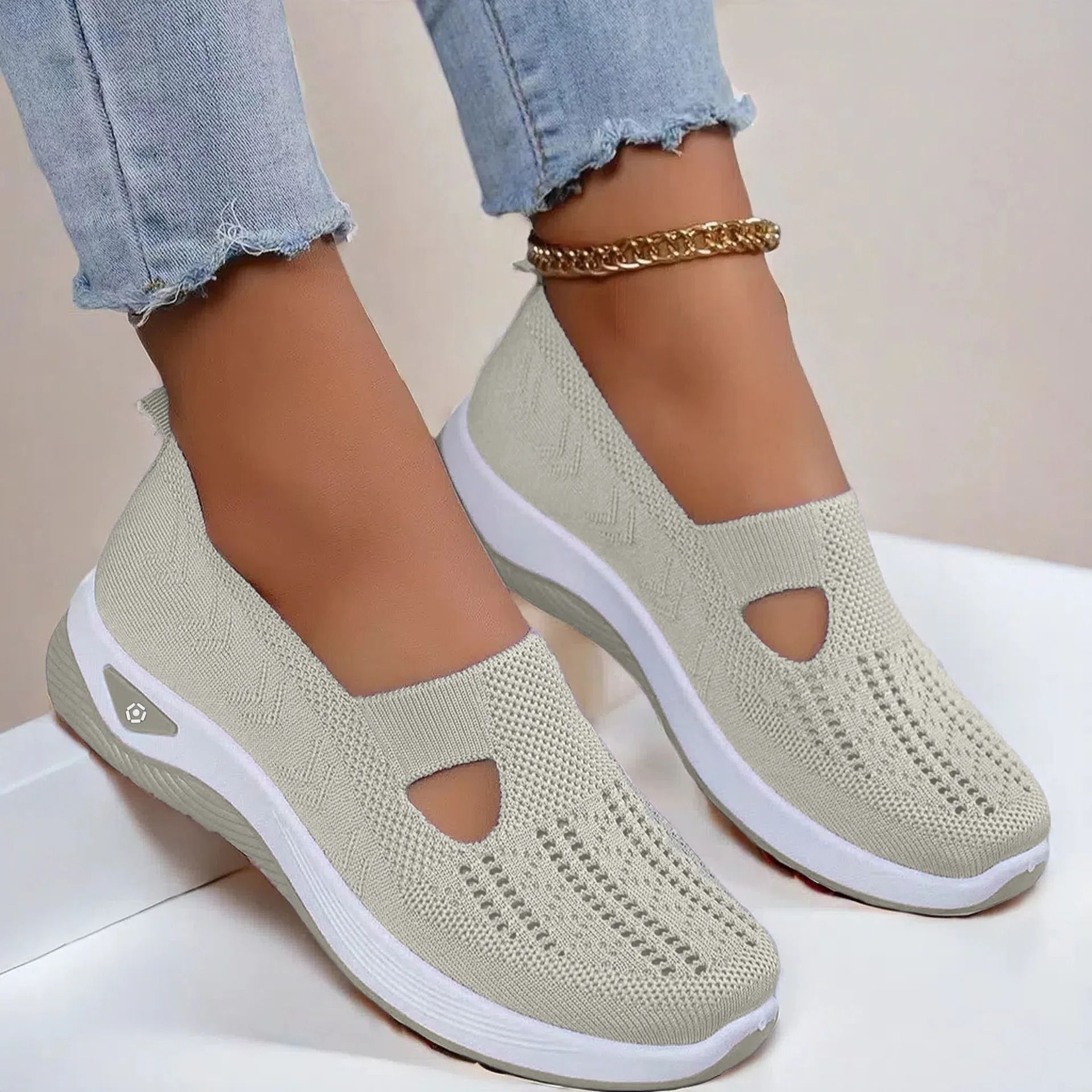 Summer Women Breathable Anti Slip Soft Bottom Casual Walking Shoes