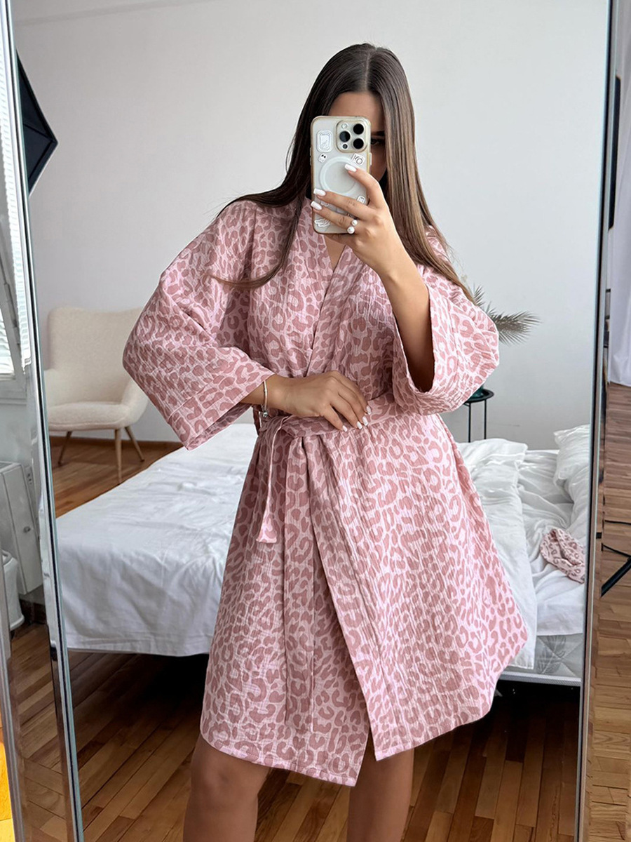 Women's Cotton Pink Leopard Print Pajamas, Comfortable Robe, Spring New Cardigans, Soft Nightgowns for Relaxing at Home