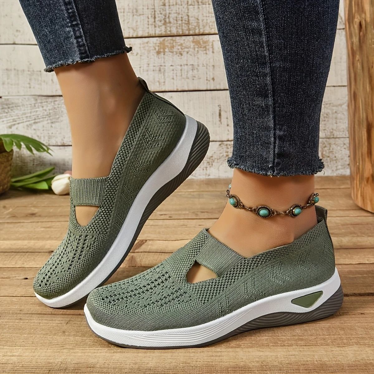 Womens Breathable Mesh Walking Shoes with Lightweight PVC Sole